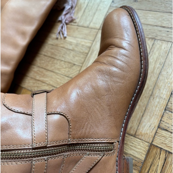COACH Mysie Tan soft LEATHER Tall Riding Boots Zippers Cross Straps 7.5 - Picture 4 of 6